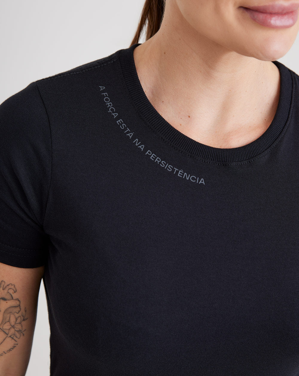 CAMISETA INVICTUS CONCEPT FORÇA PRETO FEMININA