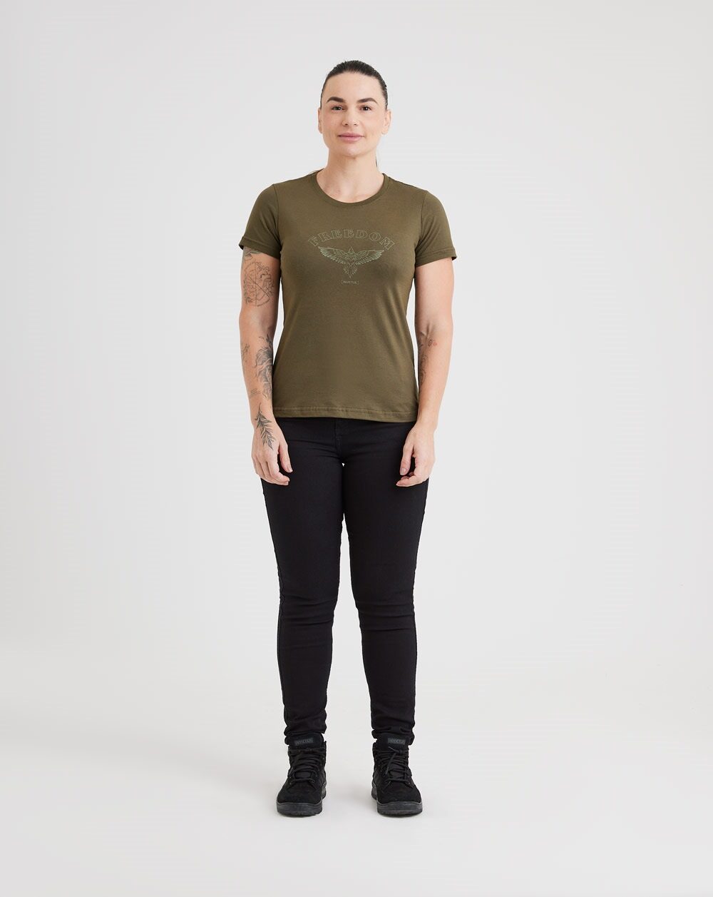 CAMISETA INVICTUS CONCEPT FREEDOM - VERDE FEMININA