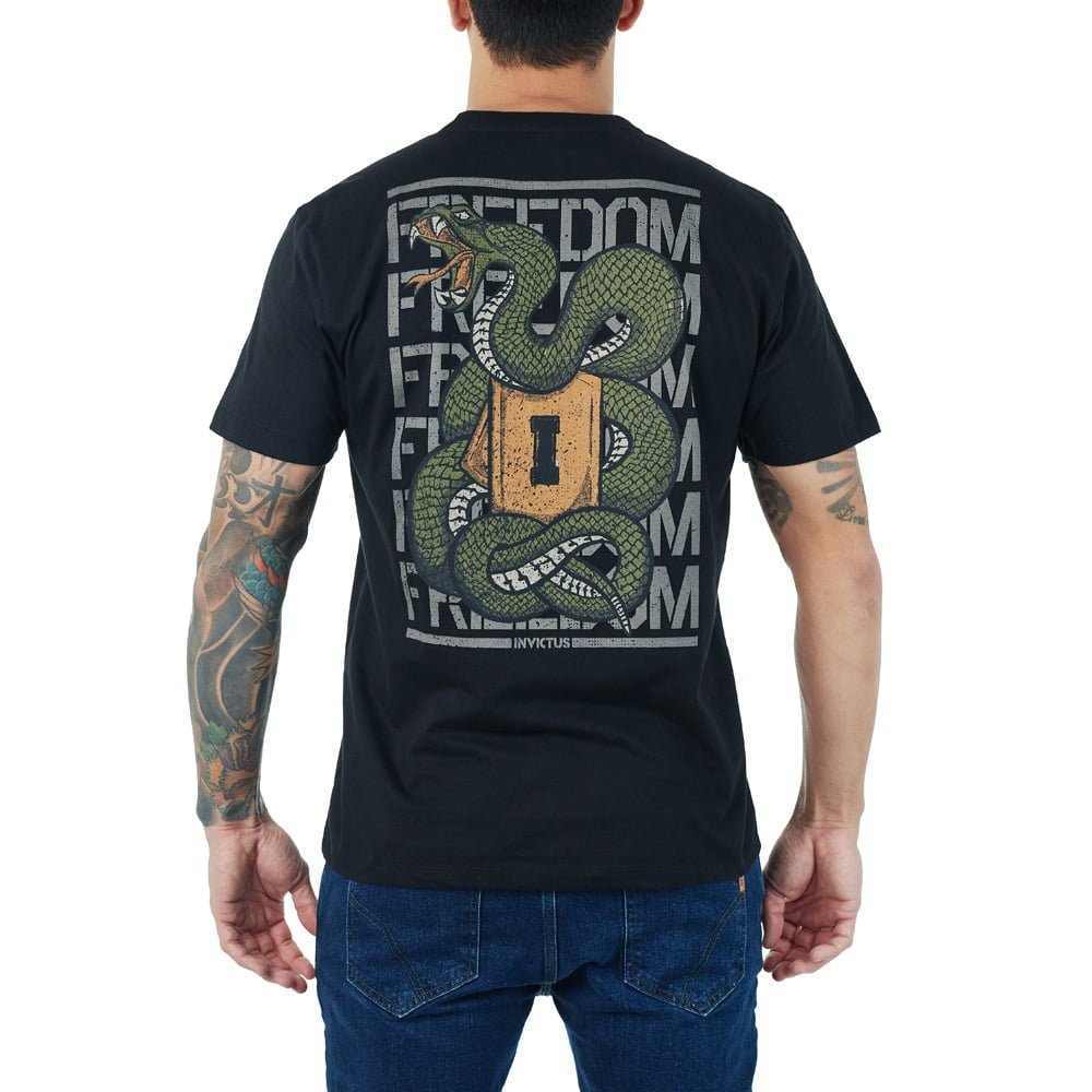 T-SHIRT INVICTUS FREEDOM SNAKE PRETO