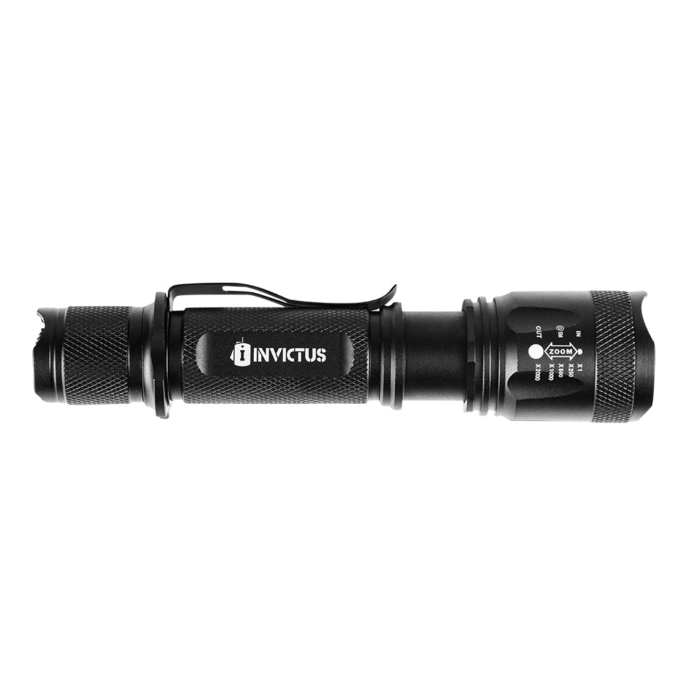 Lanterna Invictus Tática Sirius - 800 Lúmens