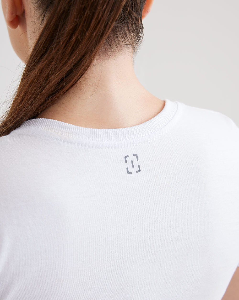 Camiseta Invictus Concept Feminina Força - Branco