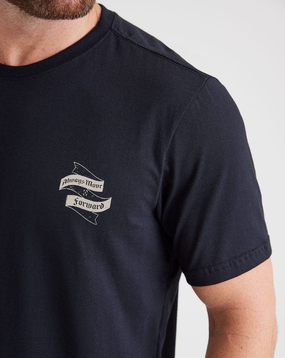 Camiseta Invictus Concept Don't Look Back - Preta