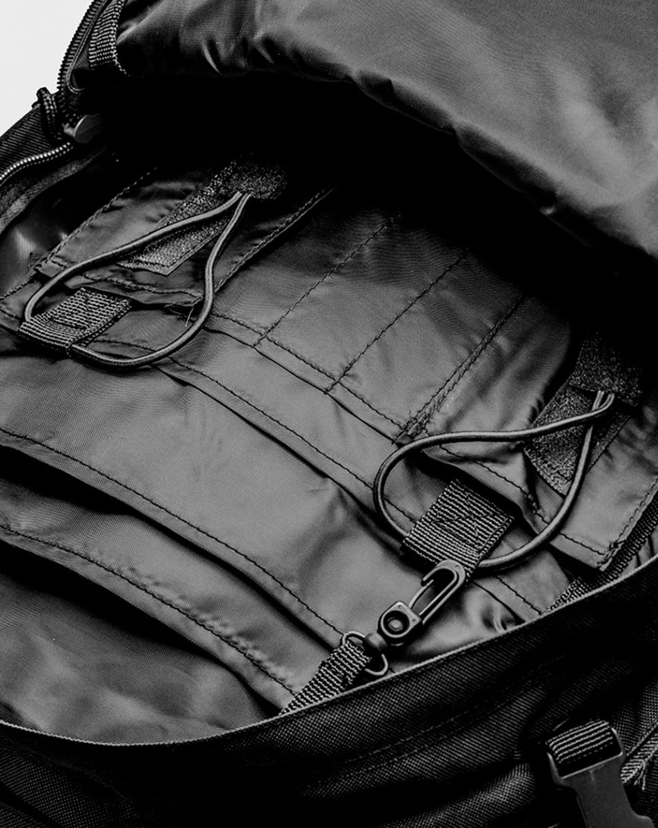 Mochila Invictus Defender 55L - Promoção