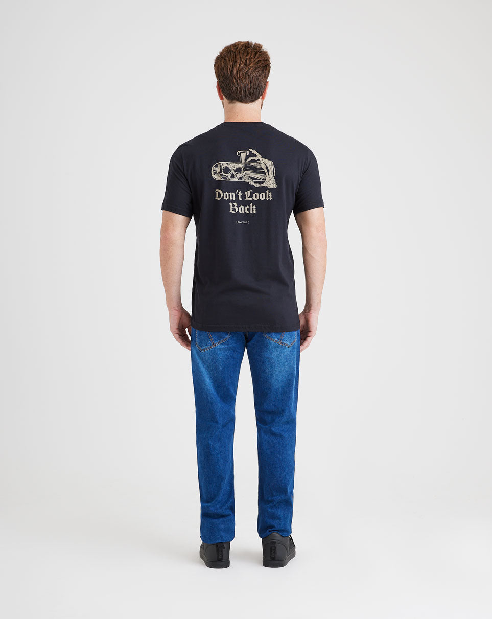 Camiseta Invictus Concept Don't Look Back - Preta