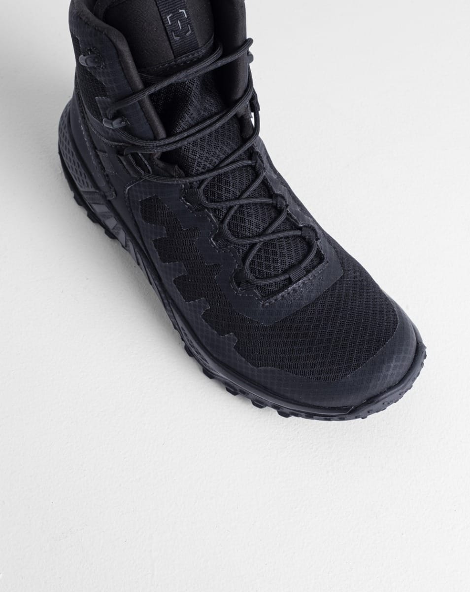 Bota Invictus Arion Ultra-Leve - Preta - Promoção