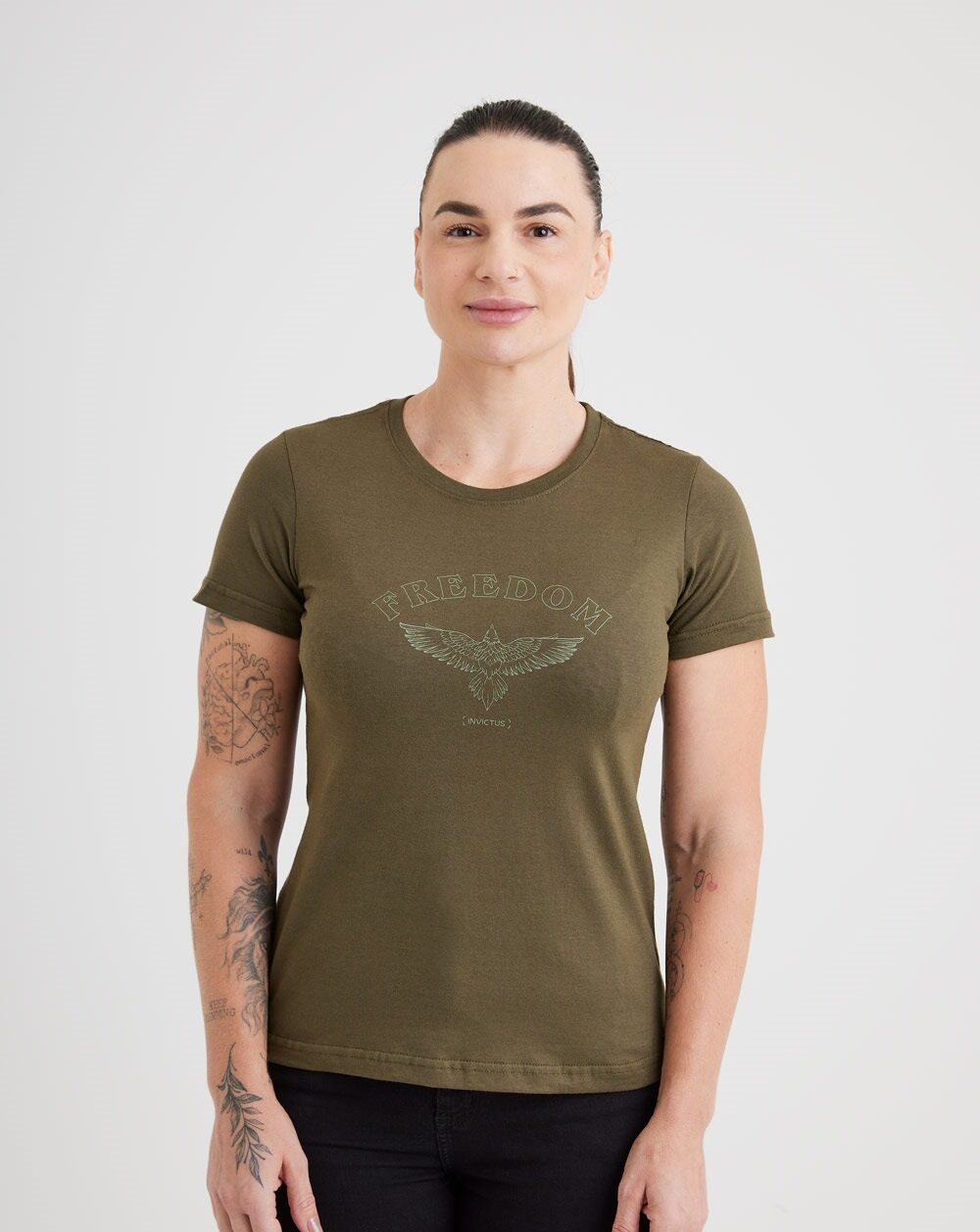 CAMISETA INVICTUS CONCEPT FREEDOM - VERDE FEMININA
