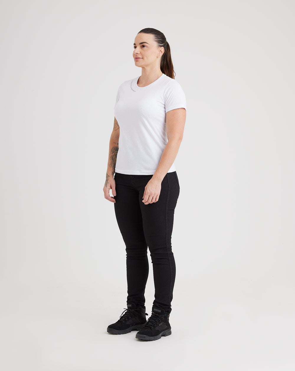 Camiseta Invictus Concept Feminina Força - Branco