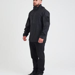 jaqueta-rain-preto-invictus-6