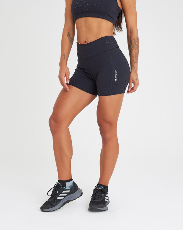 00_CAPA_SHORTS_MEIA_COXA_ECO_GAIA_PRETO_E_LARANJA_NEON.jpg