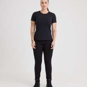 CAMISETA-CONCEPT-FORCA-PRETO-02.jpg
